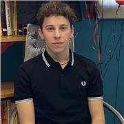 neodiplomato in amministrazione finanza e marketing offre lezioni private a Milano